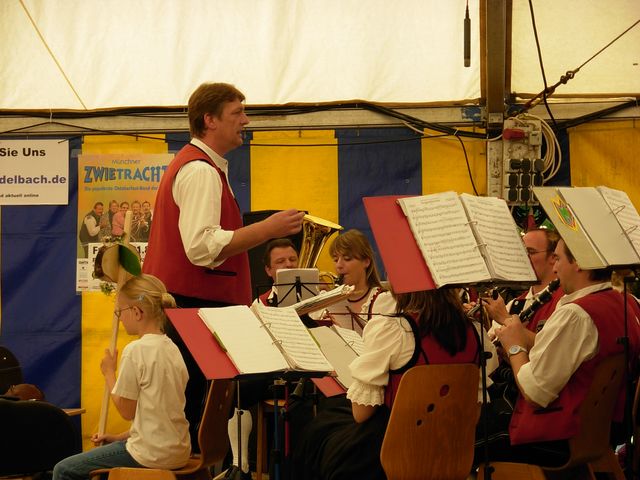 Besuch des Musikfestes 40 Jahre Edelbacher Musikanten